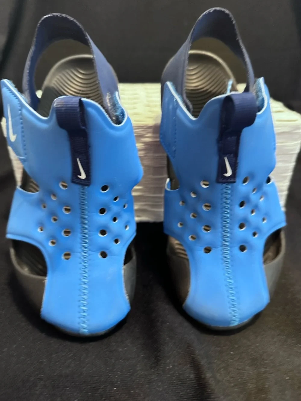 Nike Toddler Boy’s Blue and Black Slip-On Sport Sandals Sz. 11 Adjustable Straps